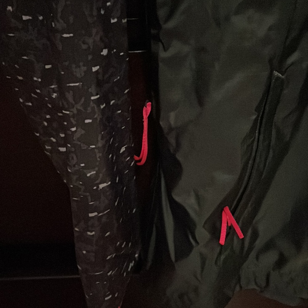 Under Armour Shell - image 3